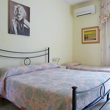 Le Mimose Bed & Breakfast Pescara Bagian luar foto